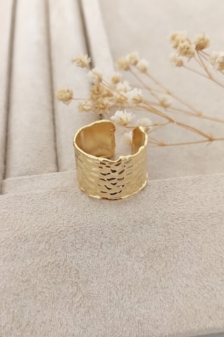 Bague dorée à l'or fin jaune