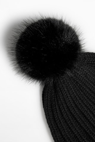 Berretto con pompon - Nero