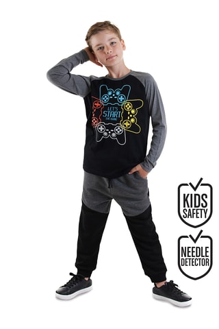 Camiseta y pantalón de chándal - Negro