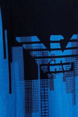 Camiseta - Azul y negro