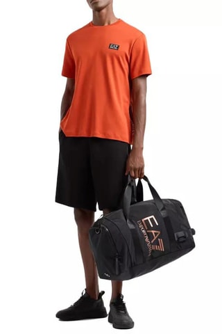 Camiseta - Blanco, negro y naranja