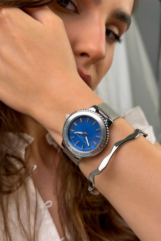 Reloj de cuarzo de acero Aquelle - Nácar