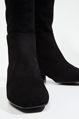 Stivali in pelle scamosciata - Nero