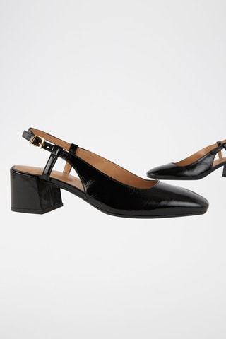 Sandali con tacco in pelle di capra - Nero