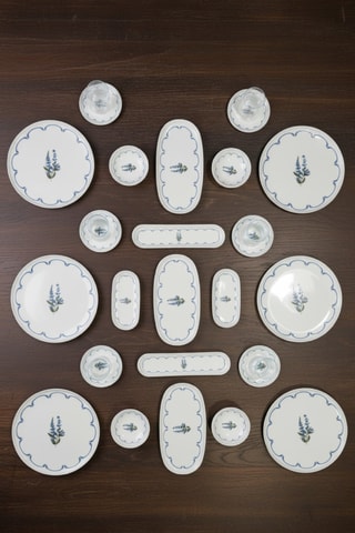 Service de petit-déjeuner en porcelaine - 29 pièces