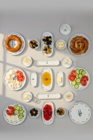Service de petit-déjeuner en porcelaine - 29 pièces
