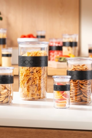 2 pots de conservation avec couvercles - 2 l