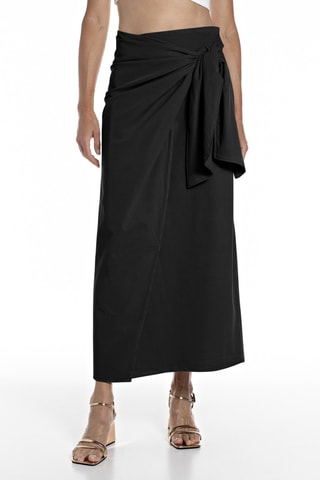 Saia traçada cintura subida - Preto