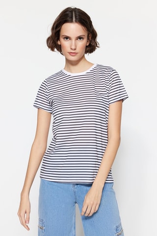 3 T-shirts - Blanc, bleu et noir
