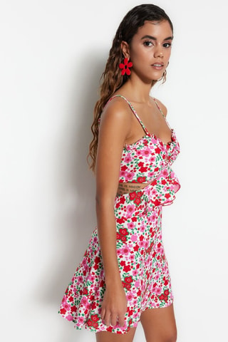 Robe patineuse - Rouge, vert et rose