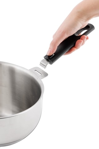 4 casseroles en acier inoxydable - 14/16/18/20 cm