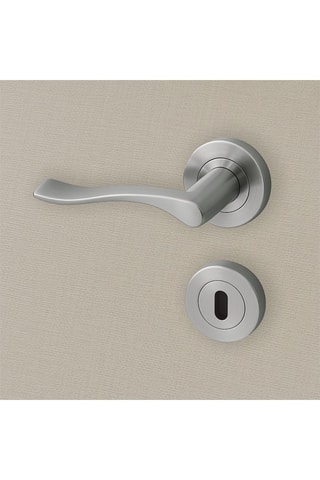 2 poignées de porte à clé Livourne - 10,5 x 2,4 x 5 cm - aspect chrome