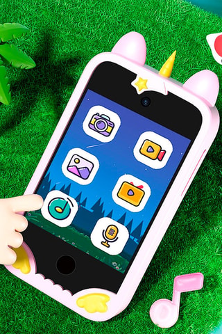 Fotocamera per bambini - Touch screen IPS - Da 3 anni - 4 accessori inclusi