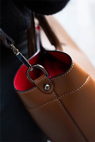 Bolso shopper de piel Nisa - Marrón