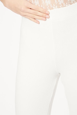 Pantaloni flare a vita alta - Bianco
