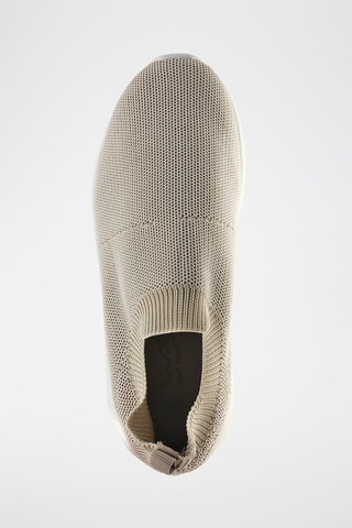 Slip-ons - Beige