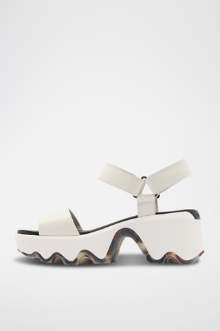Sanadlias de piel con plataforma Kinetic™ Aura - Blanco