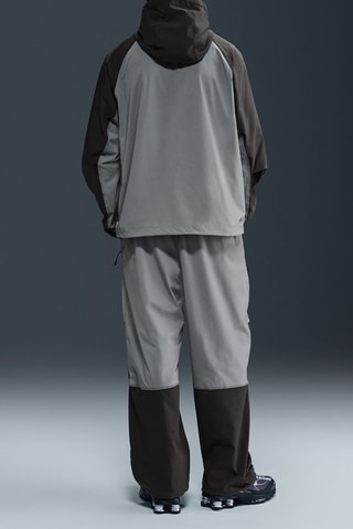 Coupe-vent à capuche Tech - Gris et anthracite
