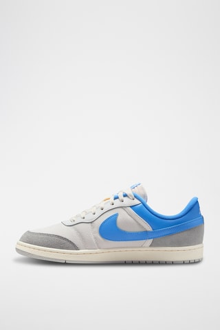 Air Jordan Skyline Low en cuir - Blanc et bleu roi