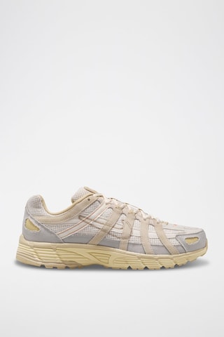 Nike P-6000 en cuir - Gris
