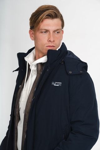 Chaqueta regular fit con capucha - Azul marino