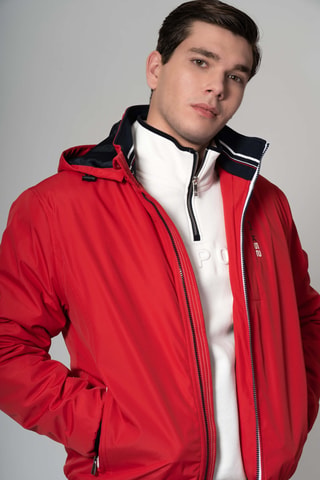 Chaqueta regular fit con capucha - Rojo