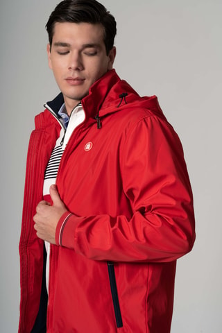 Chaqueta regular fit con capucha - Rojo