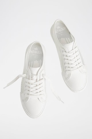 Baskets Blanc