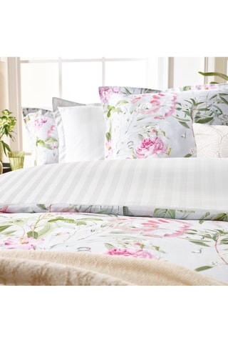 Parure de couette en satin de coton 200 fils/cm² Jardin de roses - Vert thym et rose