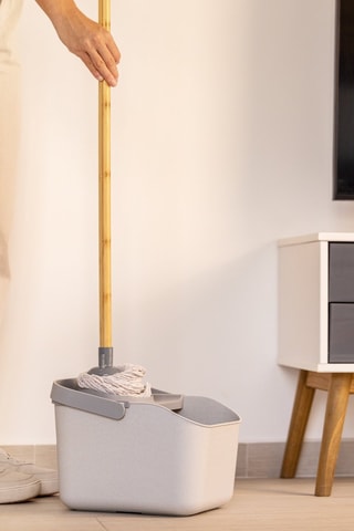 Seau rectangulaire avec essoreur - 8 l