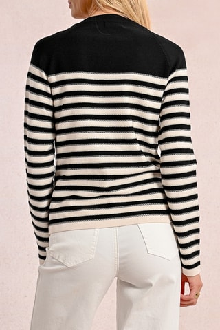 Pull - Noir - Molly Bracken
