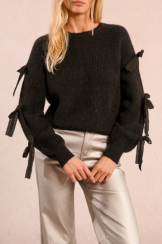 Pull - Noir - Molly Bracken