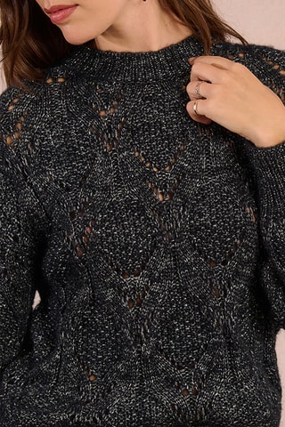 Pull - Noir - Molly Bracken