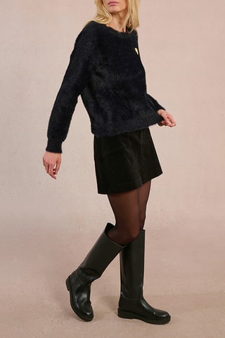 Pull - Noir - Molly Bracken