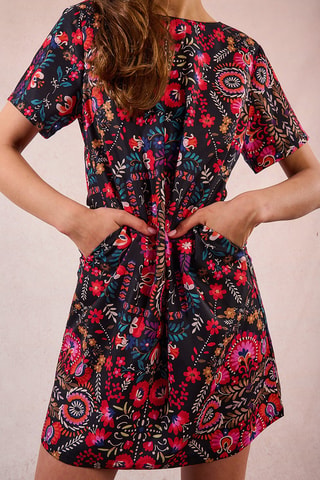 Vestido camiseta - Negro y rojo - Molly Bracken