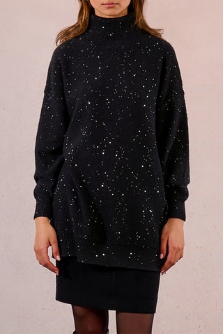 Pull - Noir - Molly Bracken