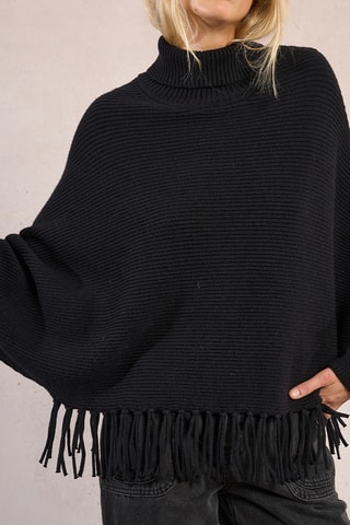 Pull - Noir - Molly Bracken