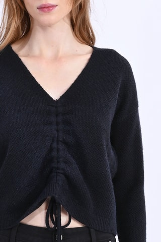Pull - Noir - Molly Bracken