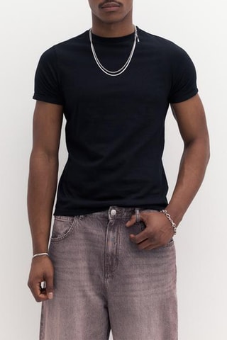 T-shirt- Zwart