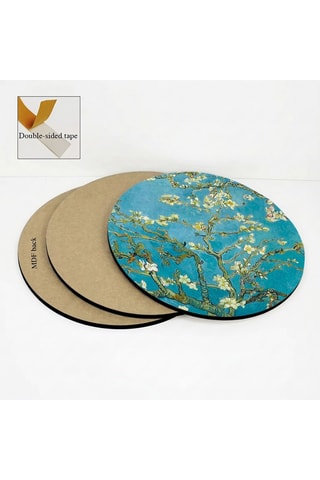 3 tableaux « Voilier au Petit-Gennevilliers » Claude Monet, « La Création d’Adam » Michel-Ange Buonarroti» et « Amandier en fleurs » Vincent  Van Gogh - 3 x (30 x 30 cm)