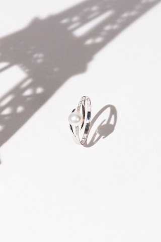Bague Makira - Or blanc, diamants naturels et perle de culture