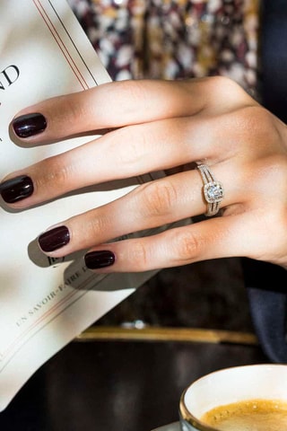 Solitaire Serem Or jaune, diamants naturels et topaze