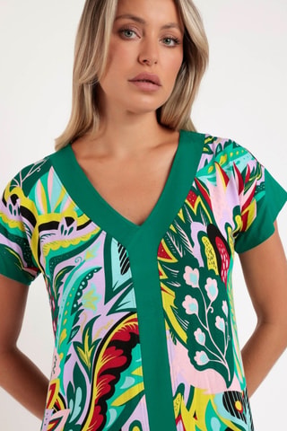 Robe - Rouge, vert et rose