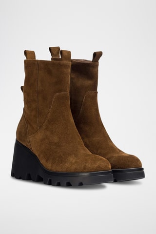 Stivaletti con zeppa in pelle scamosciata - Marrone