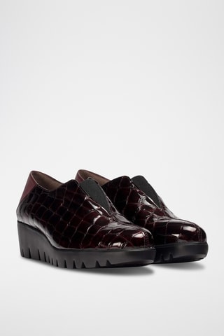 Mocassins compensés en cuir verni - Bordeaux