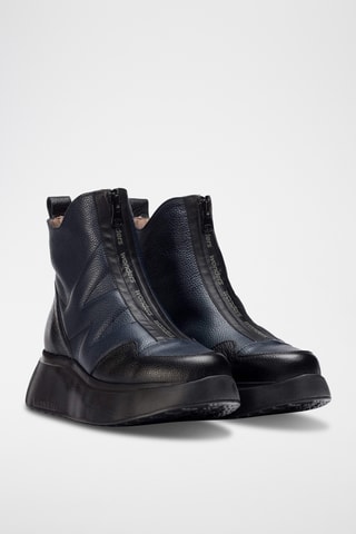 Stivaletti con zeppa in pelle - Nero