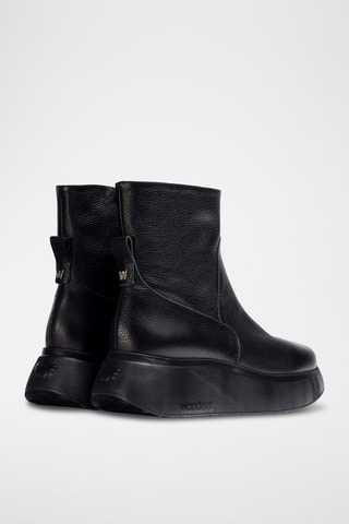 Stivaletti con zeppa in pelle - Nero