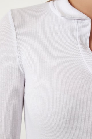 Top - Blanc