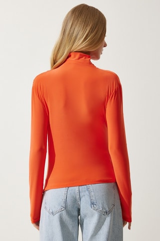 Top - Orange