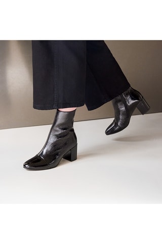 Bottines en cuir verni Léna - Noir